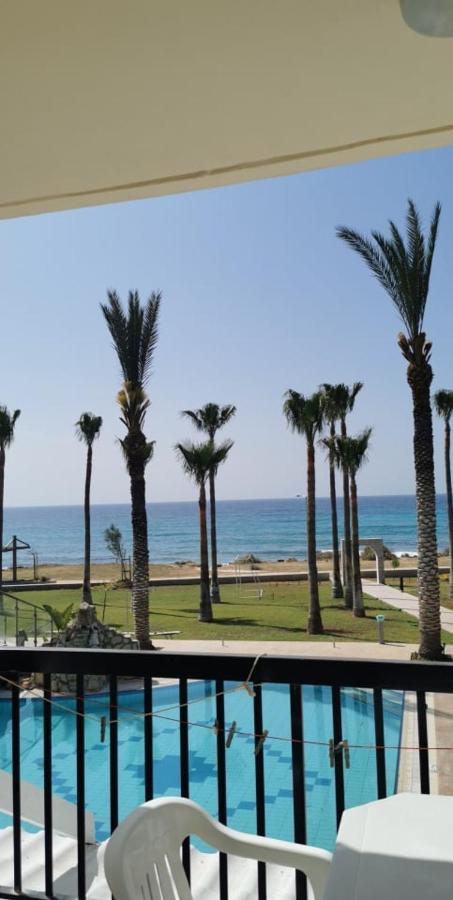 Simos Magic Beach Hotel Apts Ayia Napa Bagian luar foto