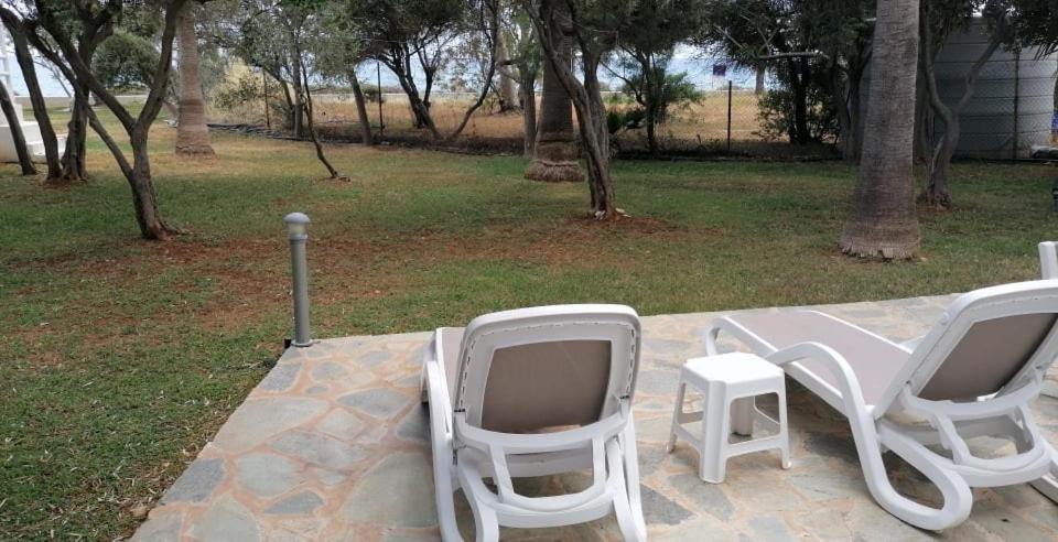 Simos Magic Beach Hotel Apts Ayia Napa Bagian luar foto