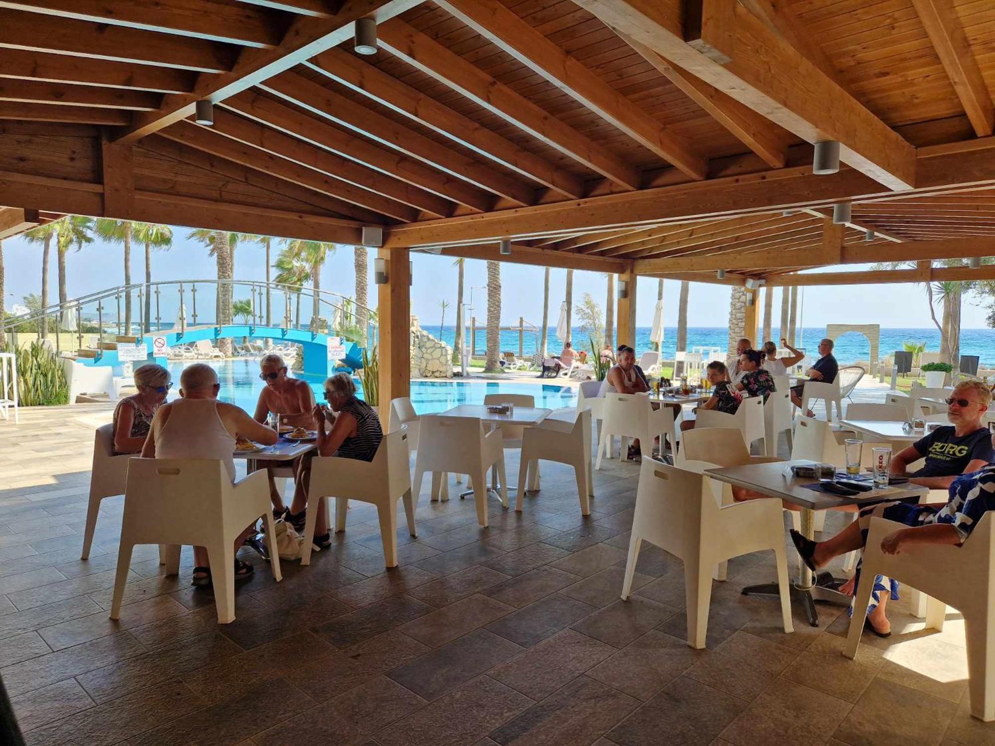 Simos Magic Beach Hotel Apts Ayia Napa Bagian luar foto