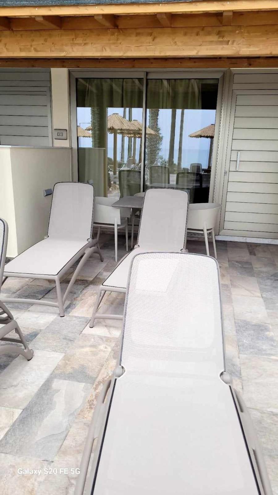 Simos Magic Beach Hotel Apts Ayia Napa Bagian luar foto