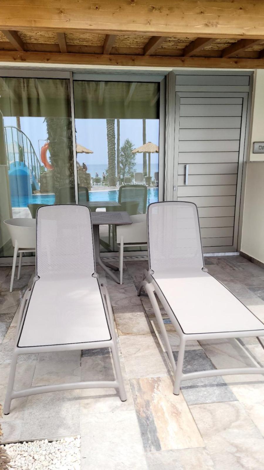 Simos Magic Beach Hotel Apts Ayia Napa Bagian luar foto